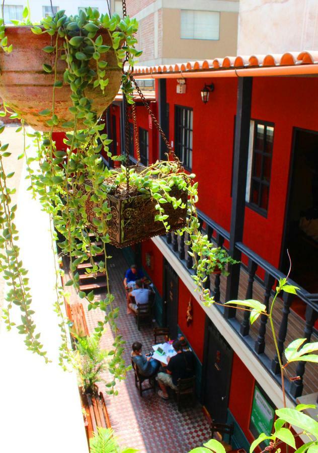 Kaclla, The Healing Dog Hostel Lima Exterior foto